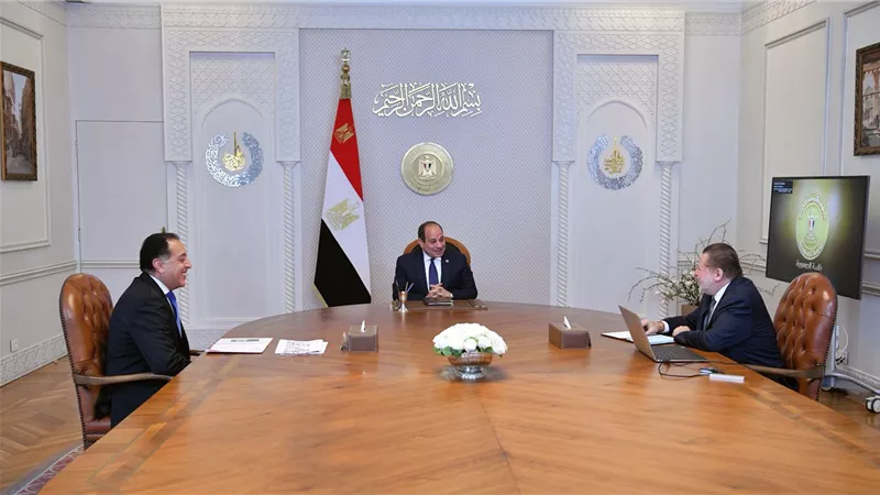 سر اجتماعات السيسي المتكررة مع حسن عبدالله.. الرئيس عينه على كل حاجة محدش واخد باله منها