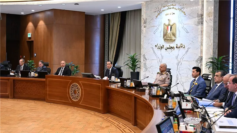 مجلس الوزراء يوافق على برنامج حوافز إنتاج السيارات الجديد لبناء قاعدة صناعية تنافسية 
