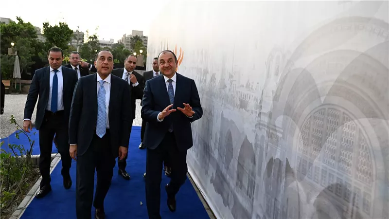 رئيس الوزراء يشهد احتفالية شركة 