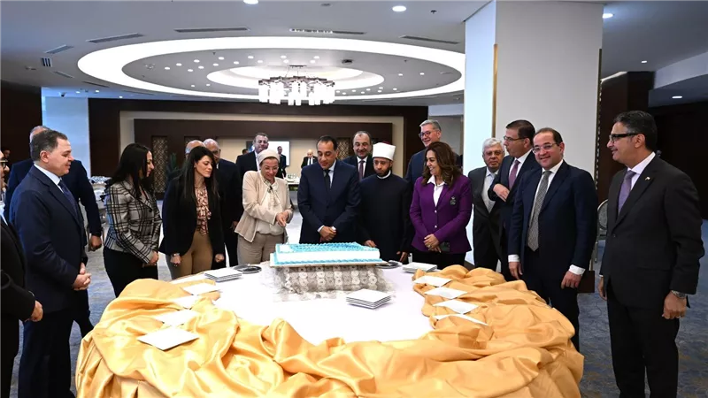 مجلس الوزراء يحتفل باختيار الدكتورة ياسمين فؤاد الأمين التنفيذي لاتفاقية الأمم المتحدة لمكافحة التصحر 
