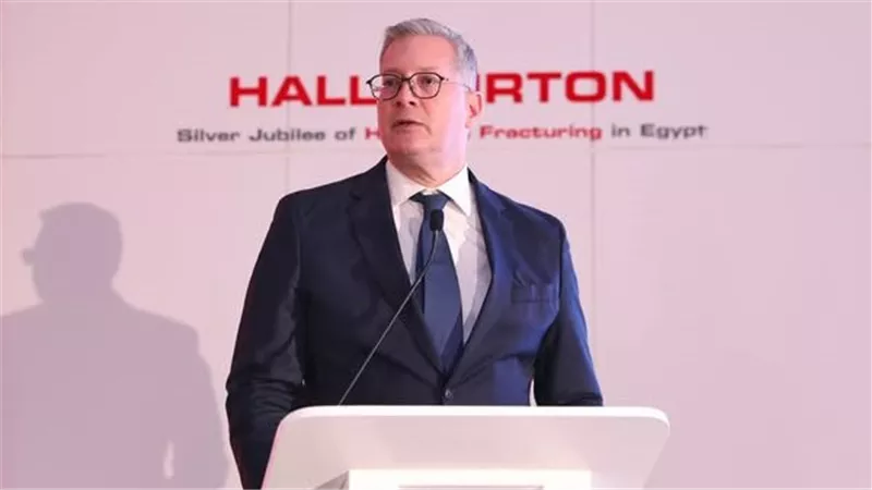 وزير البترول يشيد بدور الذكاء الاصطناعي في رفع كفاءة الإنتاج خلال احتفالية هاليبرتون