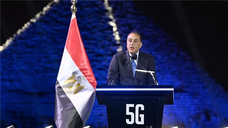 مدبولي: الاتصالات وتكنولوجيا المعلومات هو قطاع الأمل