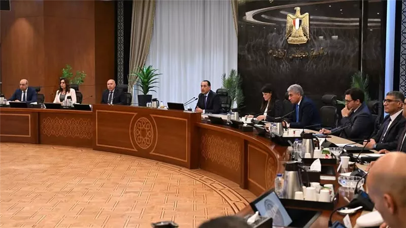 رئيس الوزراء يترأس اجتماع اللجنة العليا لتنظيم فعاليات احتفالية افتتاح المتحف المصري الكبير 