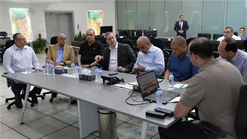 وزيرا الكهرباء والبترول