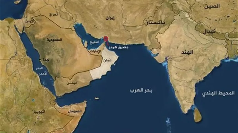 اليونان تطلب من السفن إعادة تقييم رحلاتها عبر مضيق هرمز