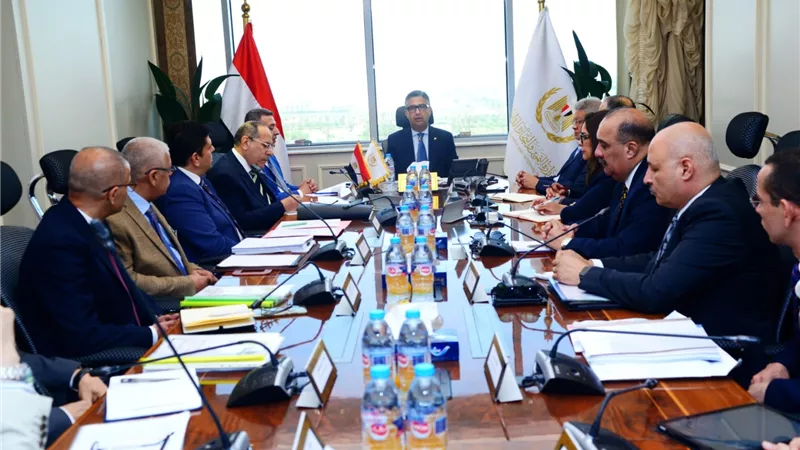 التموين: متابعة دورية للمخزون الاستراتيجي من السلع وتأكيد على انتظام سلاسل الإمداد