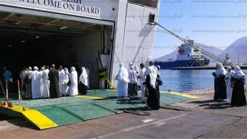 عودة حجاج البر عبر ميناء نويبع: منظومة متكاملة تؤكد جاهزية الدولة لمواسم الحج