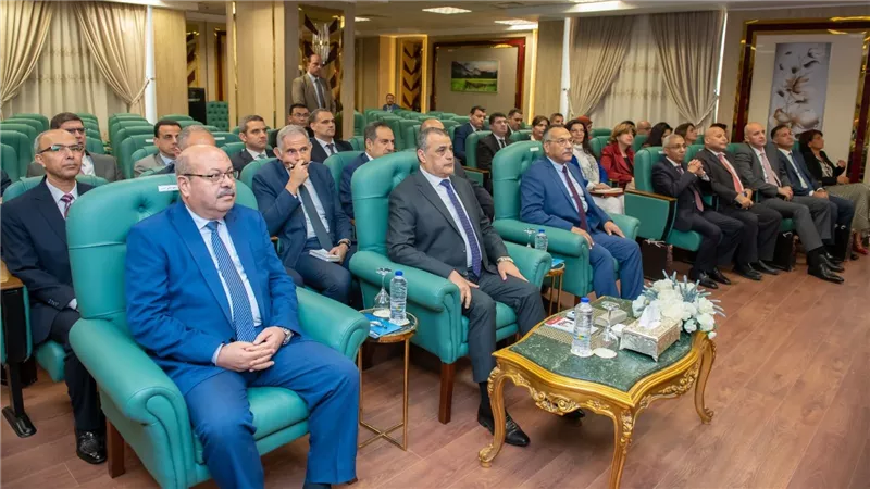 وزير الإنتاج الحربي يلتقي رؤساء البعثات الدبلوماسية ويؤكد: مستمرون في توطين التكنولوجيا ودعم الاقتصاد الوطني
