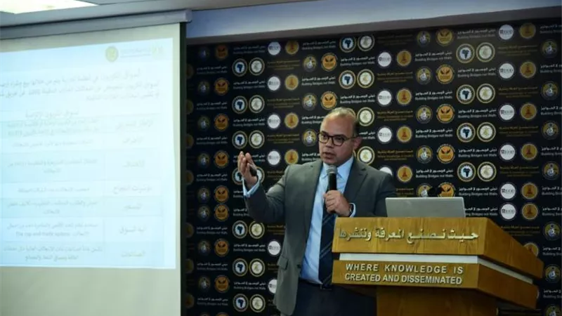 الرقابة المالية تستعرض تجربة سوق الكربون الطوعي أمام وفد ليبي رفيع المستوى