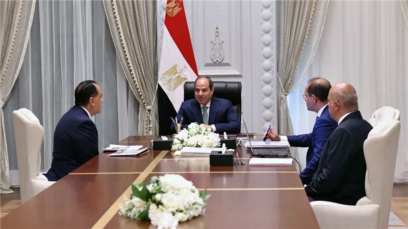 اجتماع هام في الرئاسة.. قرار جديد من المركزي.. وقفزة مفاجئة لسعر الدولار