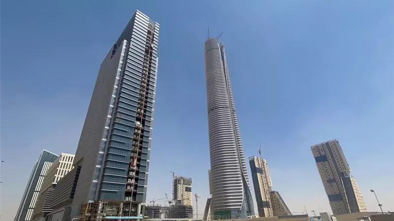 إعفاءات ضريبية وتسهيلات للمستثمرين.. مصر تفتح أبوابها للاستثمار في العاصمة الإدارية والعلمين