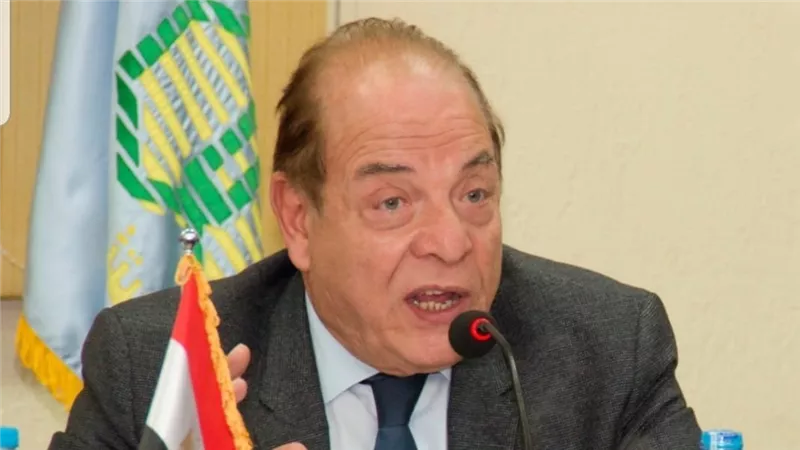 جمعية مستثمري العاشر: ندرة العمالة المدربة أبرز المشكلات التي تواجه الصناعة 