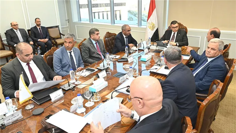 وزير الإسكان يتابع الموقف التنفيذي لمشروعات «حياة كريمة» لتطوير الريف المصري