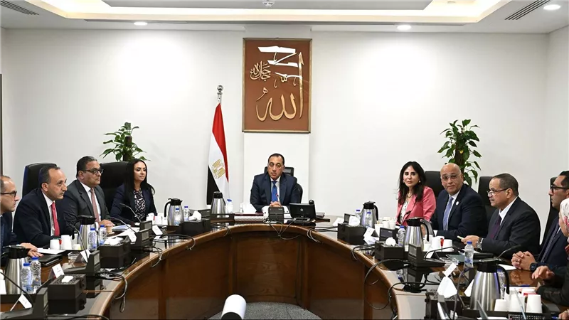 الحكومة تطلق الاستراتيجية الوطنية للحرف اليدوية لزيادة الصادرات وتوفير 120 ألف فرصة عمل