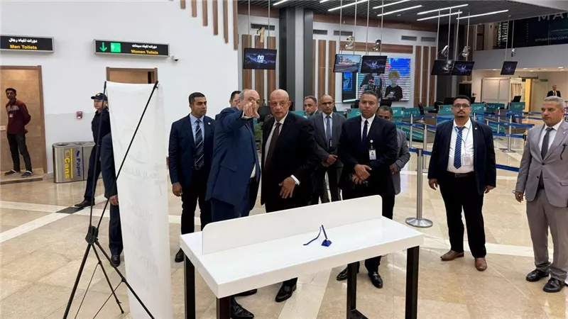 وزير الطيران المدني: مطار العلمين الدولي داعم رئيسي للسياحة