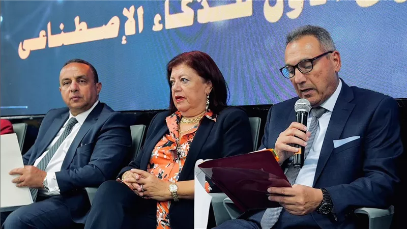 رئيس اتحاد المصارف العربية يبحث دور المؤسسات المالية في دعم المشروعات الابتكارية القائمة على الذكاء الاصطناعي