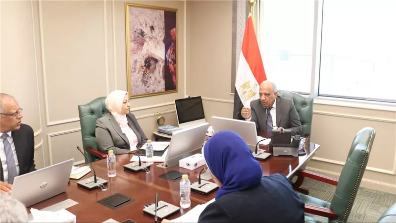  وزير الكهرباء: نسعى للوصول إلى انتاج 120 ألف ميجاوات على الشبكة الموحدة بحلول عام 2040 