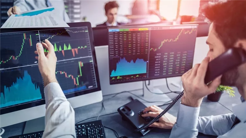 الأسهم الأوروبية تفتتح متباينة مع ترقب الأسواق لمصير الرسوم الجمركية الأمريكية