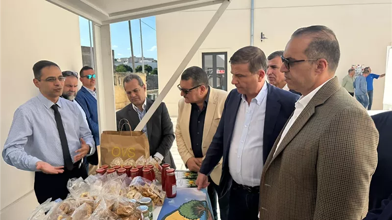 وزيرا الزراعة يتفقدان نموذجًا تعاونيًا بإيطاليا ويشيدان بدور صغار المزارعين في دعم الاقتصاد المحلي