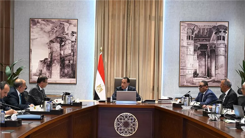 رئيس الوزراء يستعرض جهود الدولة في مجال إنتاج البذور والتقاوي