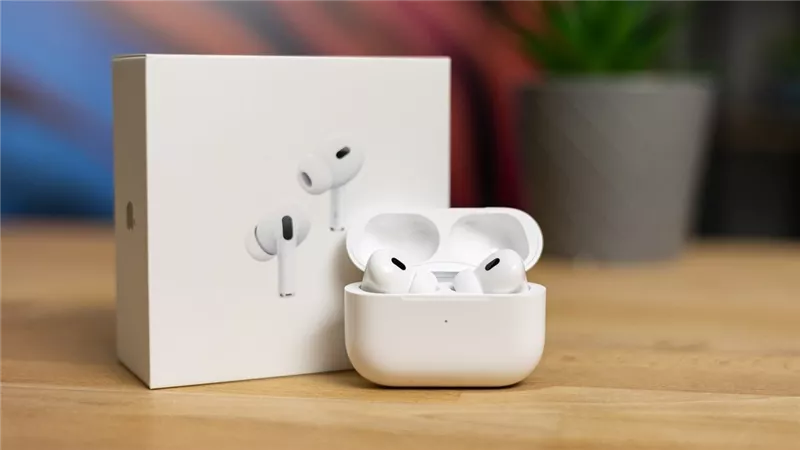 شركة آبل تكشف عن AirPods Pro 3 الجديدة