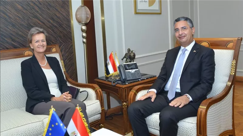 التموين: تعاون 
