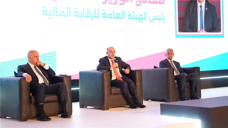 محمد فريد: التأمين يحمي المدخرات ويدعم الاستقرار الاقتصادي