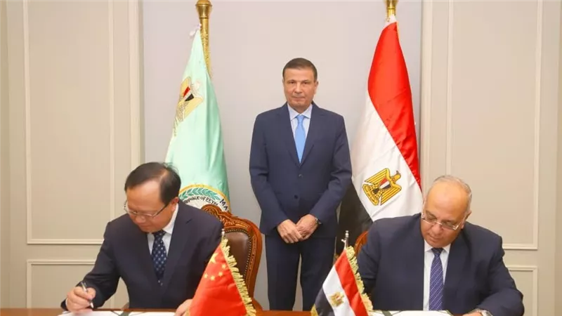 وزير الزراعة يشهد توقيع بروتوكول تعاون بين 