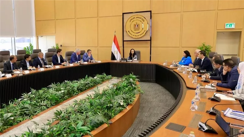 مصر تخطو بثبات نحو توطين صناعة الأطراف الصناعية بالتعاون مع ألمانيا