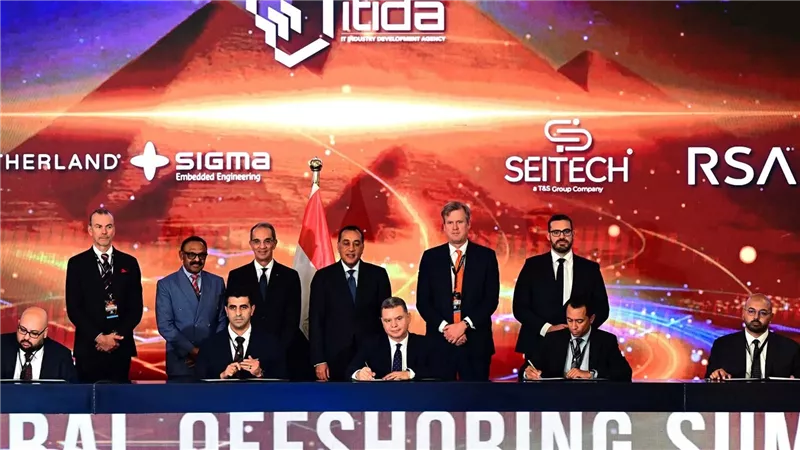 مدبولي يشهد توقيع عدد من مذكرات التفاهم في مجال صناعة التعهيد وتصدير الخدمات الرقمية 