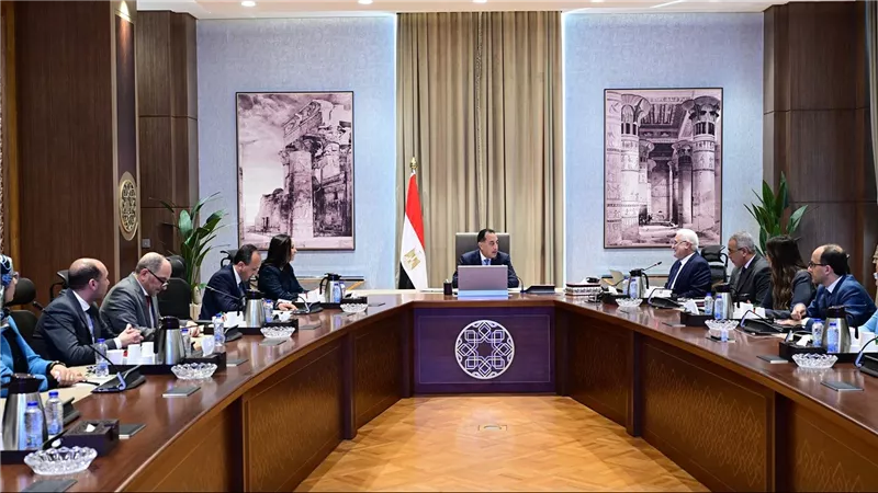 رئيس الوزراء يتابع الموقف المالي للهيئة القومية للتأمين الاجتماعي وسُبل تعظيم عوائدها الاستثمارية