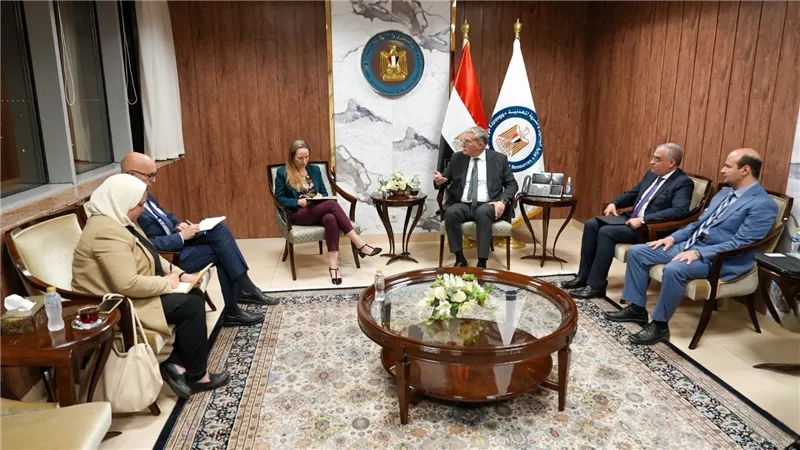 مصر والبنك الدولي يبحثان تعزيز الاستثمار في قطاعي البترول والتعدين