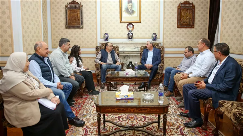 شيمي: 40% من استثمارات مشروع تطوير الغزل والنسيج مخصصة لشركة غزل المحلة