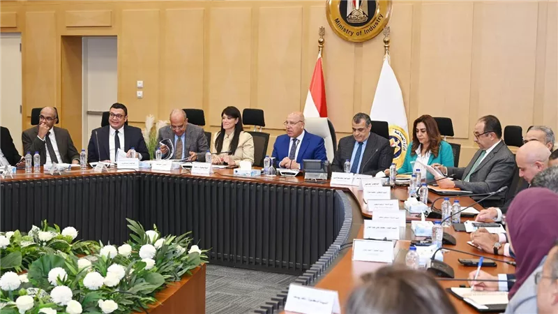الموافقة على طلبات الطاقة لـ7 شركات صناعية ضمن استراتيجية دعم القطاعات الواعدة
