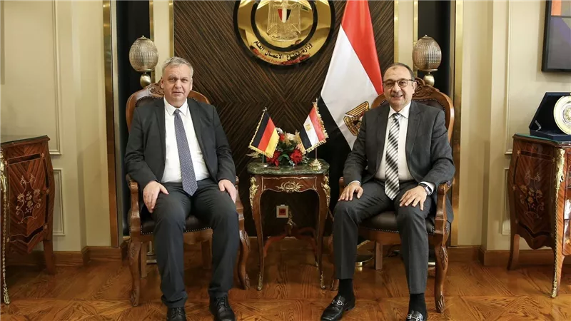 وزير قطاع الأعمال