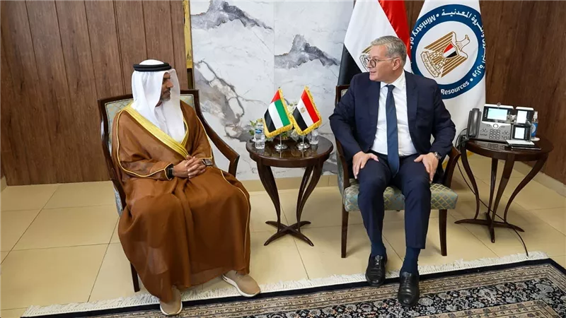 جانب من اجتماع وزير
