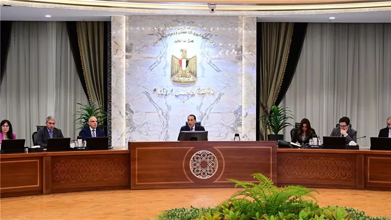 مدبولي: استمرار جهود الحكومة في دعم وتعزيز قطاع السياحة لتحقيق الأهداف الاقتصادية والتنموية المرجوة 