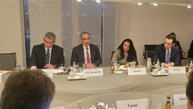 لتعزيز التعاون الاقتصادي.. وزير الخارجية يشارك في منتدى أعمال لغرفة الصناعة والتجارة الألمانية