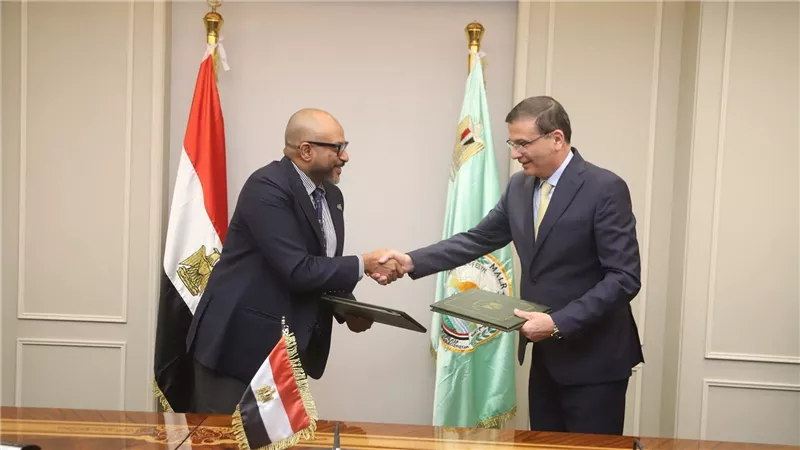 وزير الزراعة يوقع اتفاقية تجديد استضافة مصر للمركز الدولي للأسماك