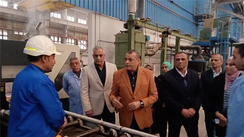وزير الدولة للإنتاج الحربي: 