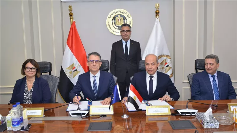 فاروق: مشروع كافي الأوروبي يدعم إنشاء صوامع حقلية وتطوير النظام الرقمي للتموين