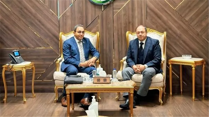 رئيس هيئة تنمية الصعيد يستقبل محافظ قنا لمتابعة المشروعات التنموية وتعزيز التعاون المشترك