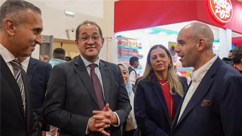 وزير المالية يؤكد دعم الحكومة للقطاع الصناعي والتصديري خلال جولته بمعرض «فود أفريكا»