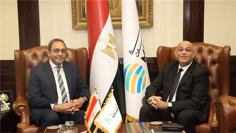 تعزيز المهارات وفرص العمل وتصدير المنتجات التراثية.. تعاون مثمر بين جهاز تنمية المشروعات وقنا