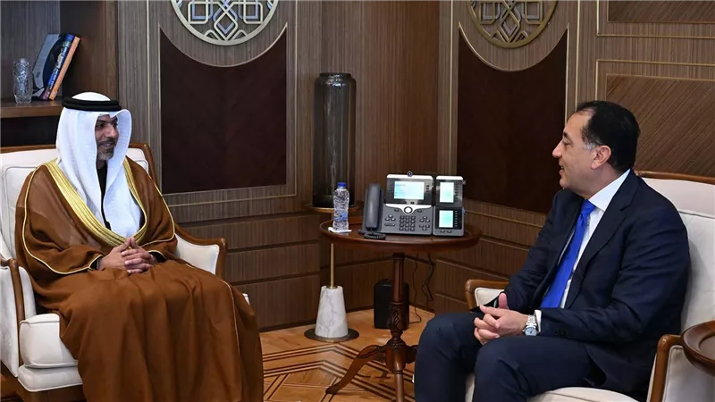 مدبولي: نتطلع لتعزيز التعاون مع الإمارات عبر إقامة المزيد من الشراكات خلال المرحلة المقبلة 