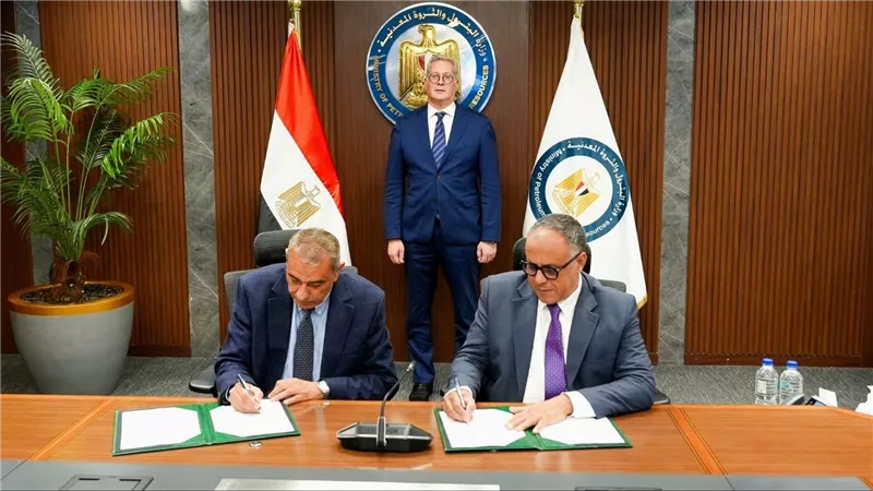 تعمل لأول مرة في مصر.. توقيع اتفاقية للبحث عن البترول والغاز مع شركة Terra Petroleum 