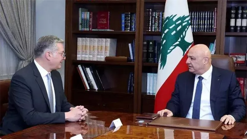 الرئيس اللبناني يشيد بدعم مصر.. وبدوي يؤكد: سنواصل مساندة لبنان في الطاقة