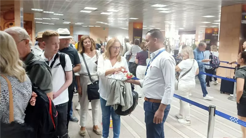 تسهيلات سياحية جديدة.. تأشيرات الاضطرارية والترانزيت مجانًا للوافدين إلى الأقصر وأسوان