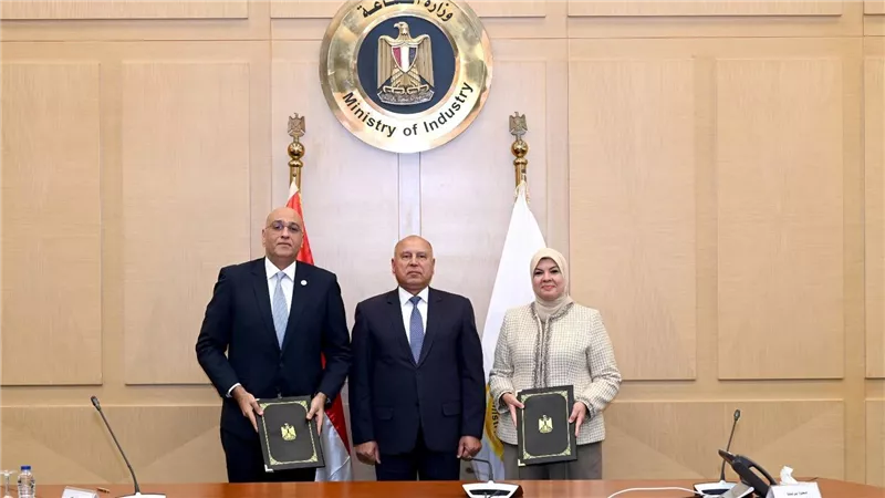 اتفاق جديد بين الصناعة وجهاز المشروعات لدعم الصناعات المغذية وخلق فرص استثمارية