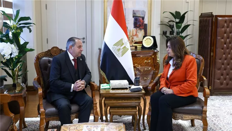وزيرة التنمية المحلية تتابع تطوير أسواق بورسعيد ومنظومة المخلفات والمشروعات الجارية